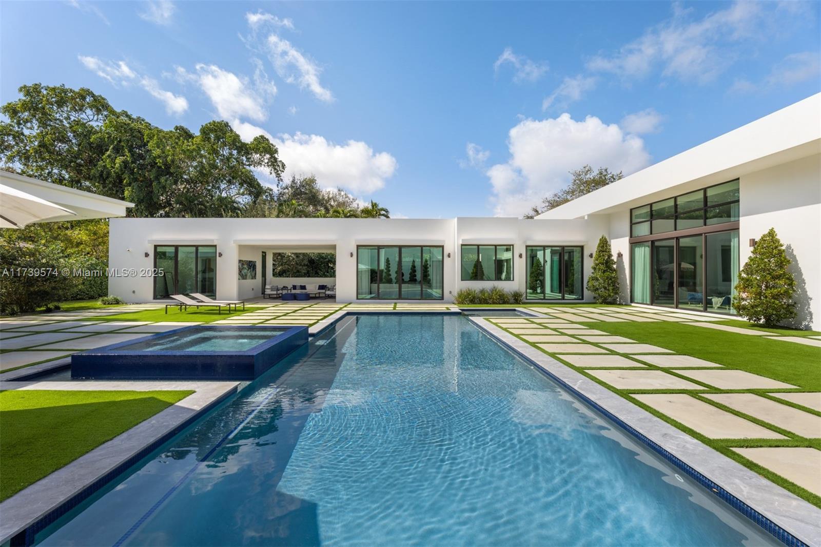 HELMS COUNTRY ESTATES RE- - Residential