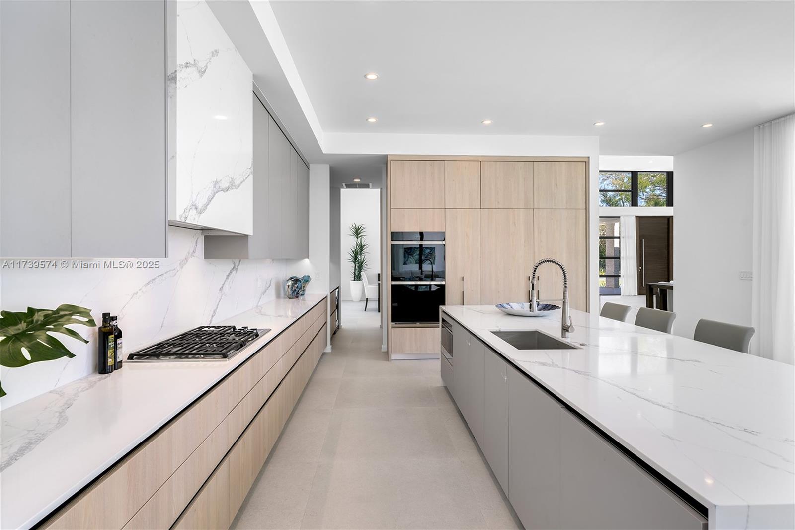 HELMS COUNTRY ESTATES RE- - Residential