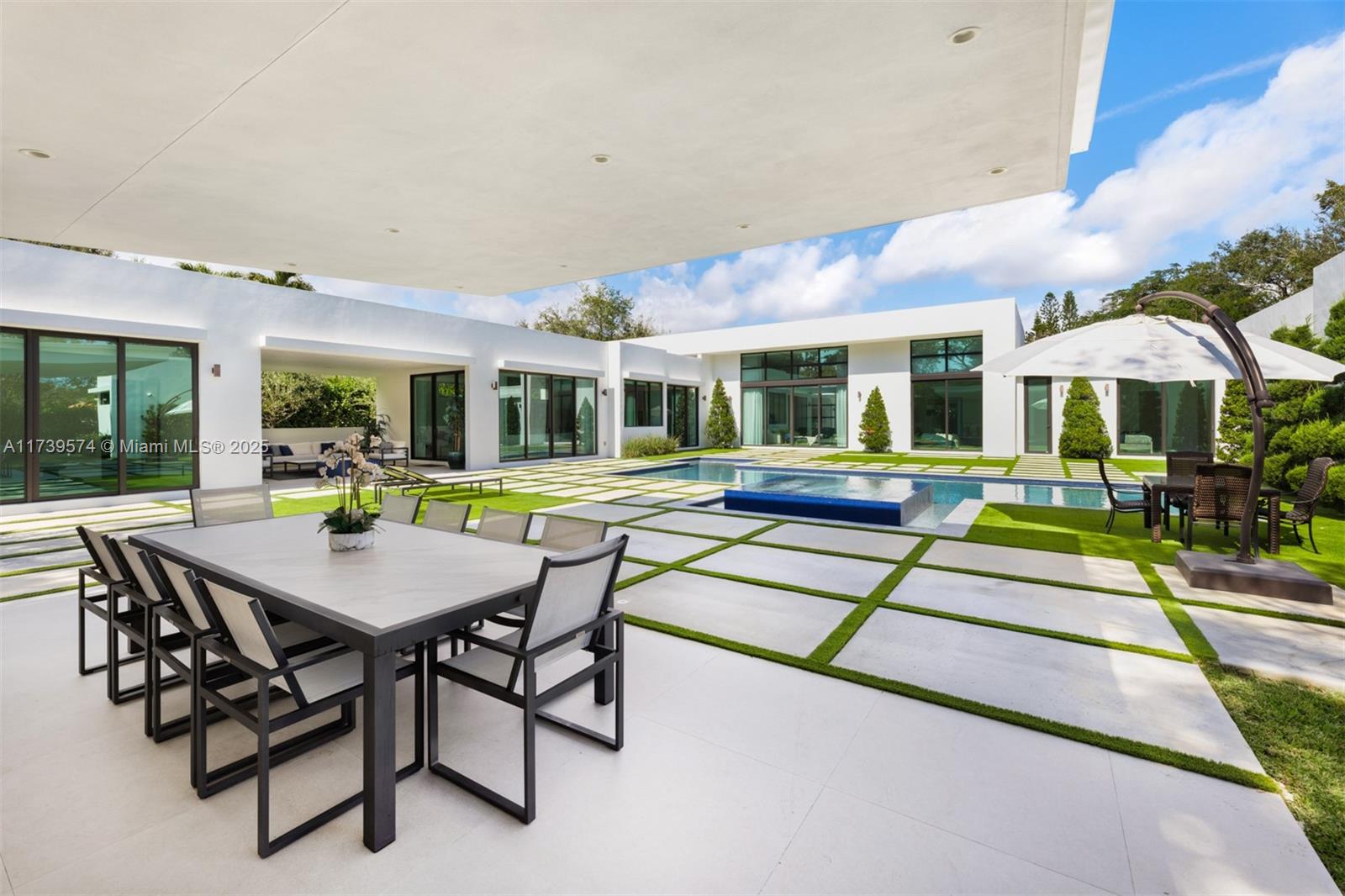 HELMS COUNTRY ESTATES RE- - Residential