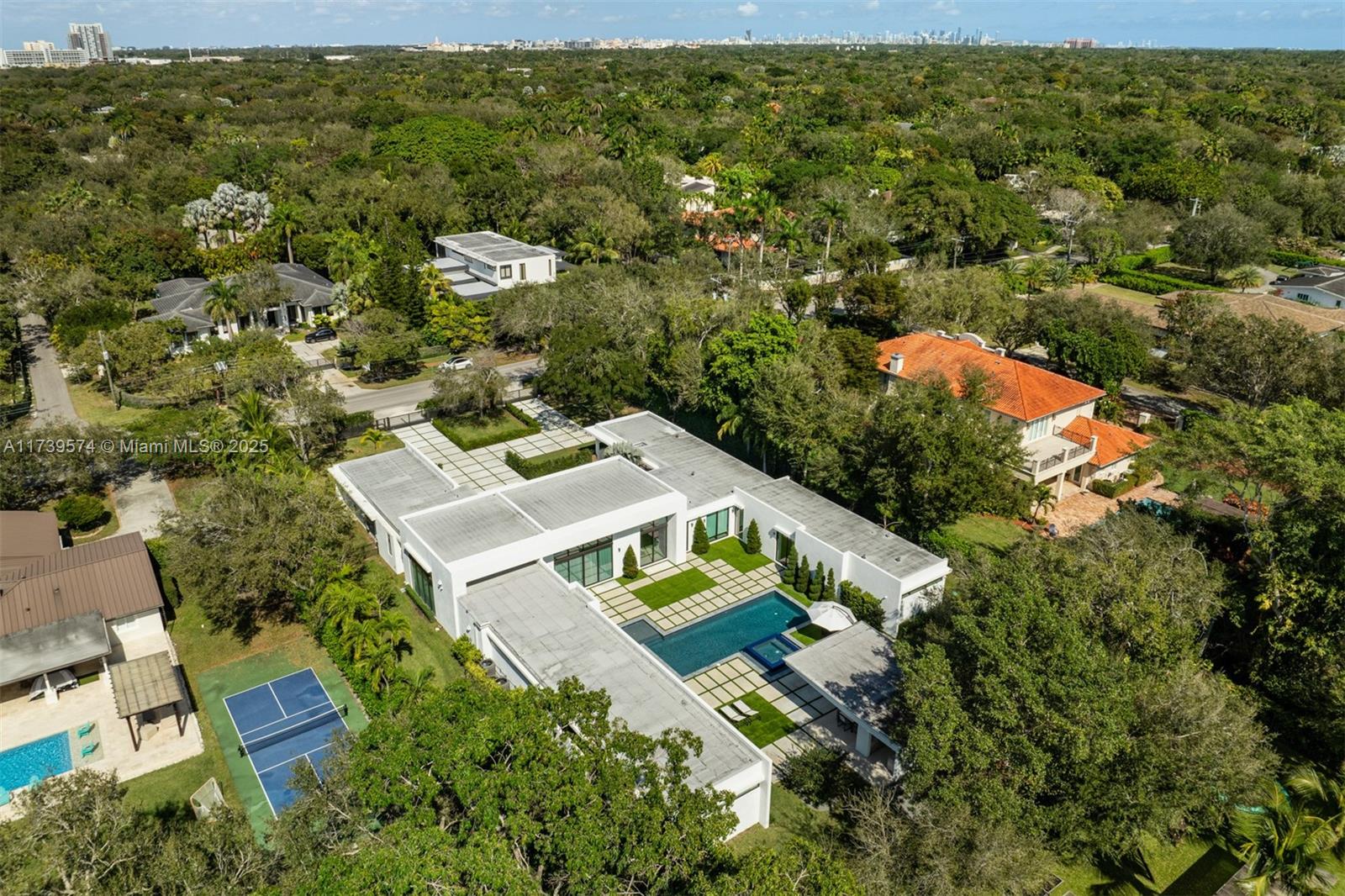 HELMS COUNTRY ESTATES RE- - Residential