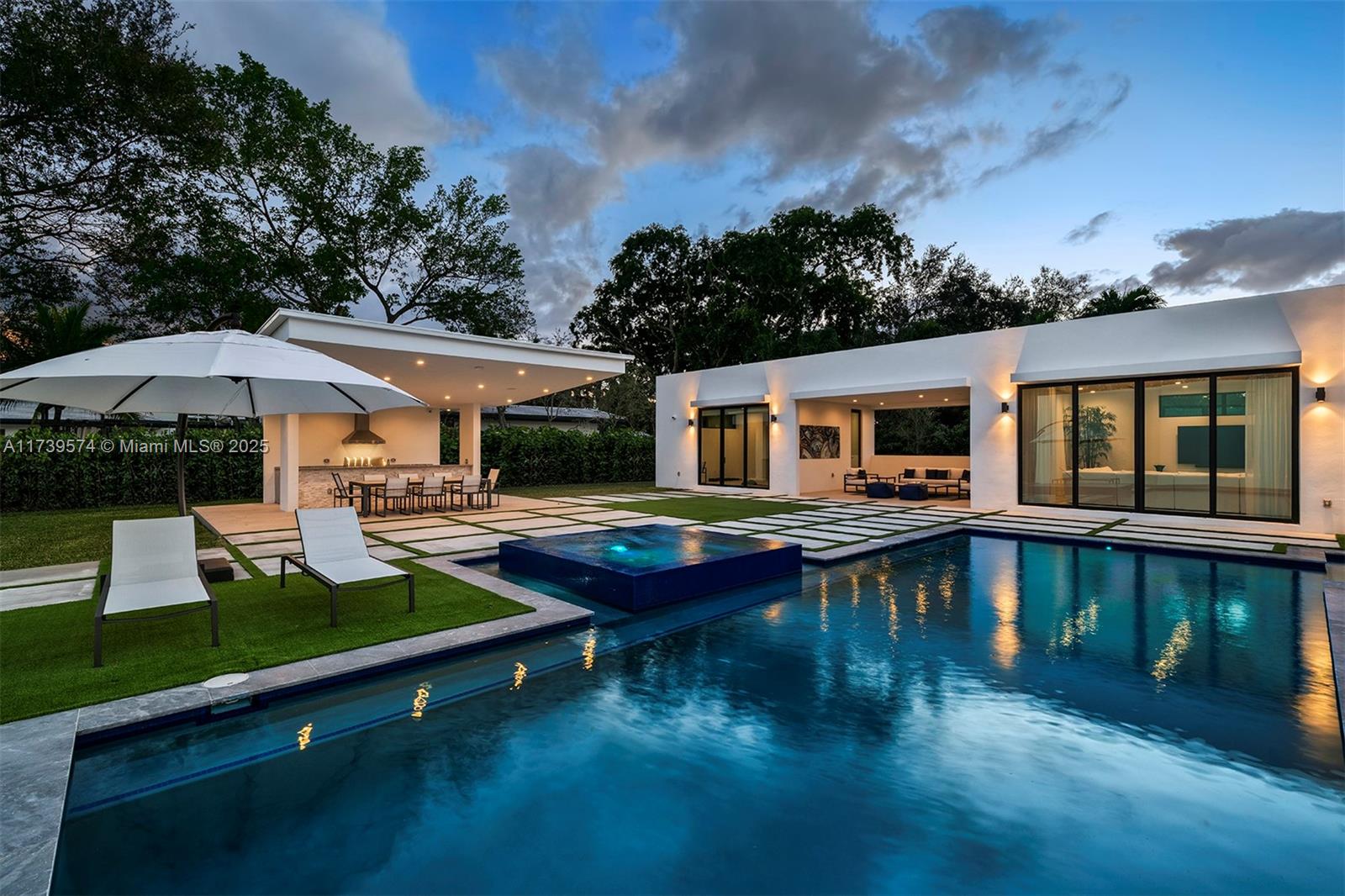 HELMS COUNTRY ESTATES RE- - Residential