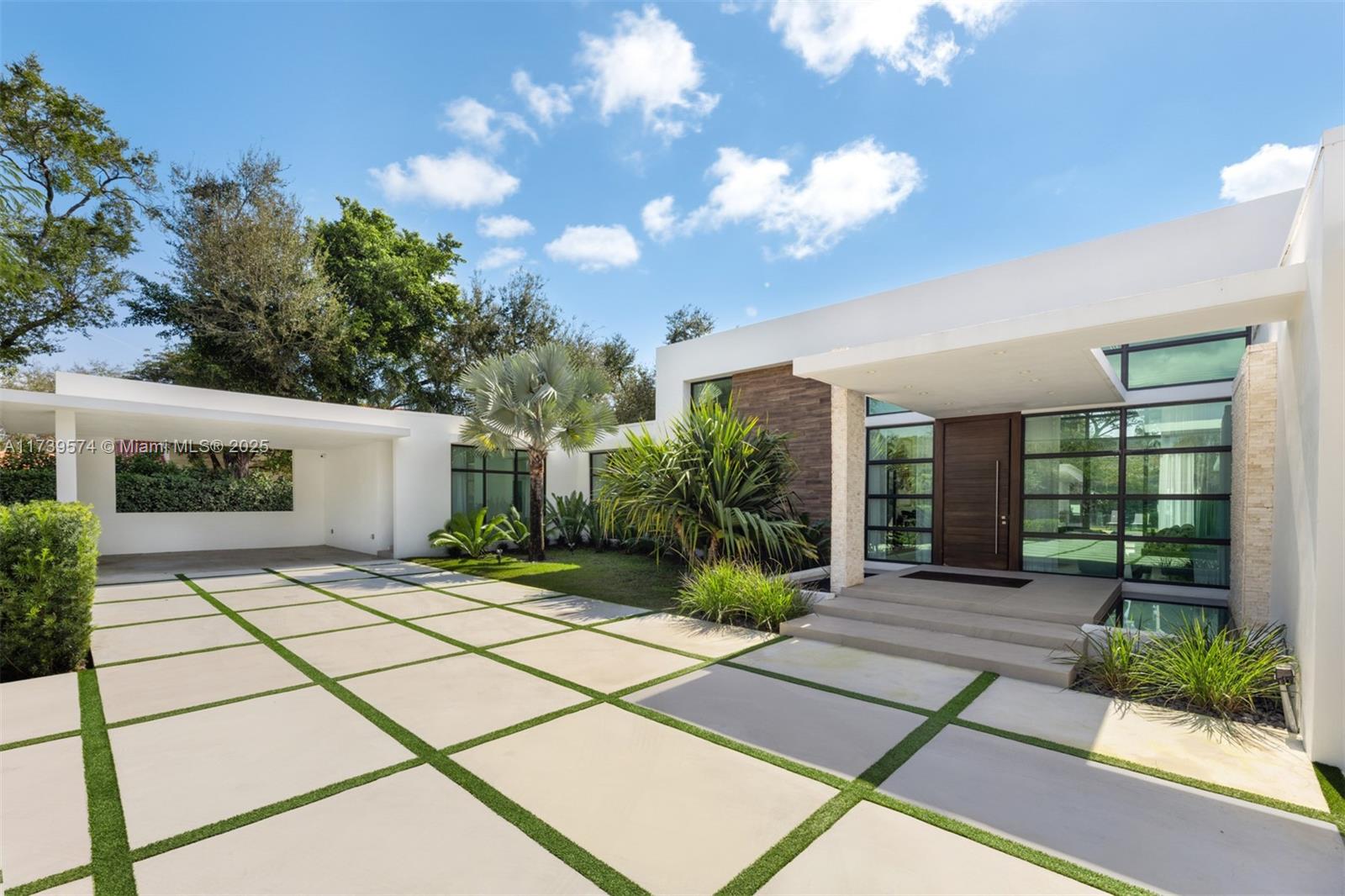 HELMS COUNTRY ESTATES RE- - Residential