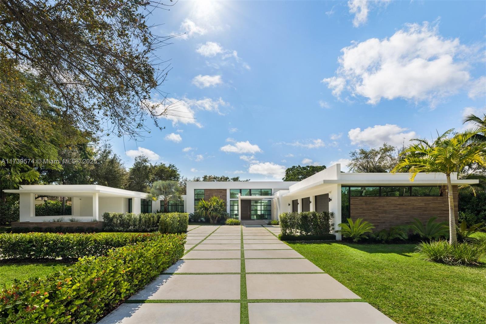 HELMS COUNTRY ESTATES RE- - Residential