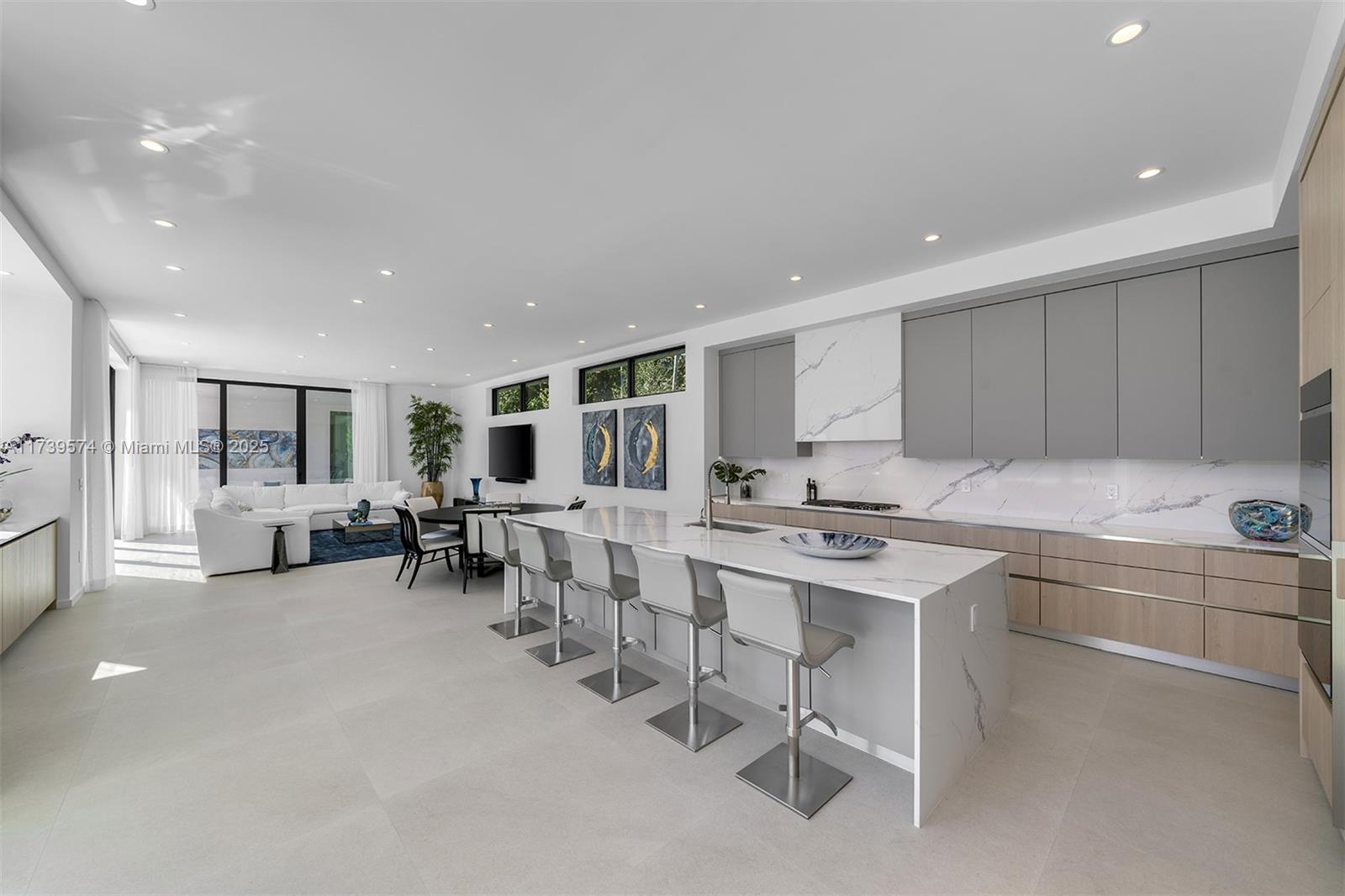 HELMS COUNTRY ESTATES RE- - Residential