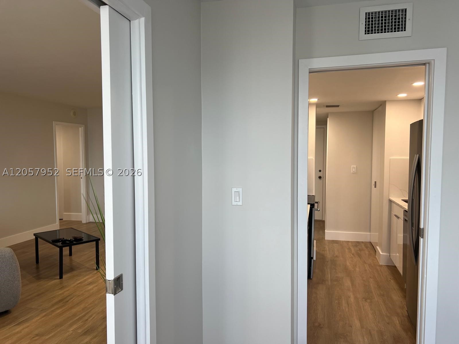 WINSTON TOWERS 200 - Residential