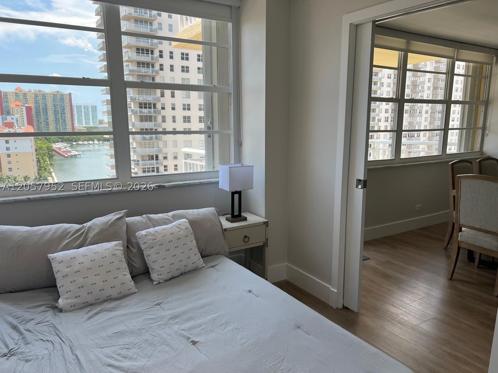 WINSTON TOWERS 200 - Residential