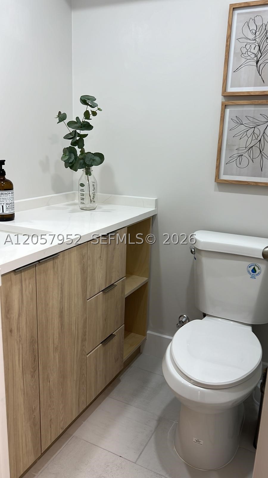 WINSTON TOWERS 200 - Residential