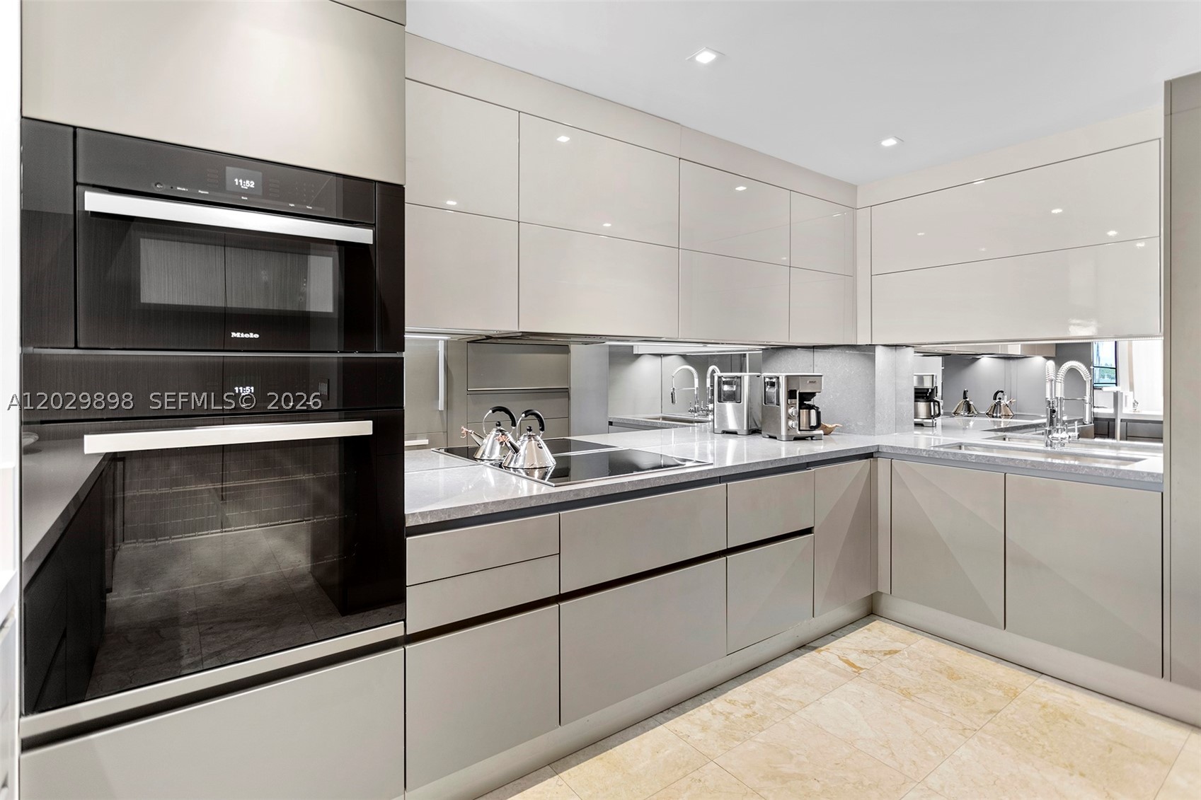 BAYSIDE VILLAGE EAST - Residential