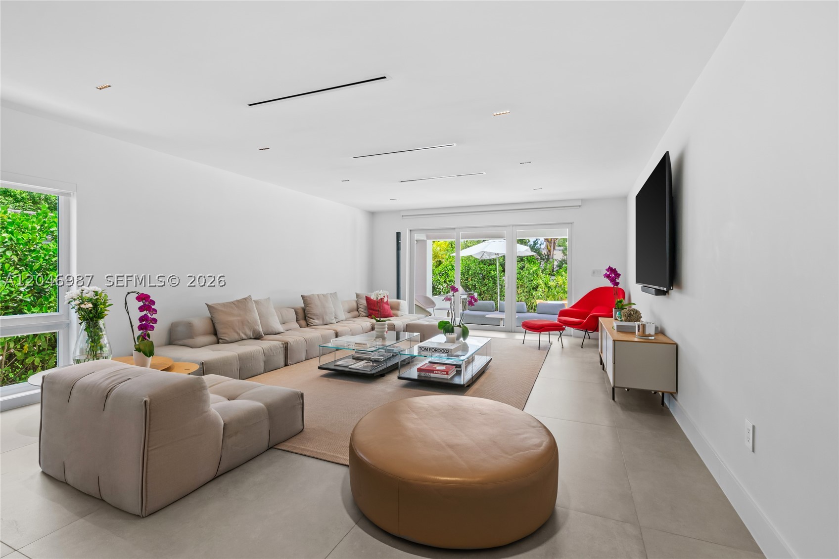 ALTOS DEL MAR NO 4 - Residential