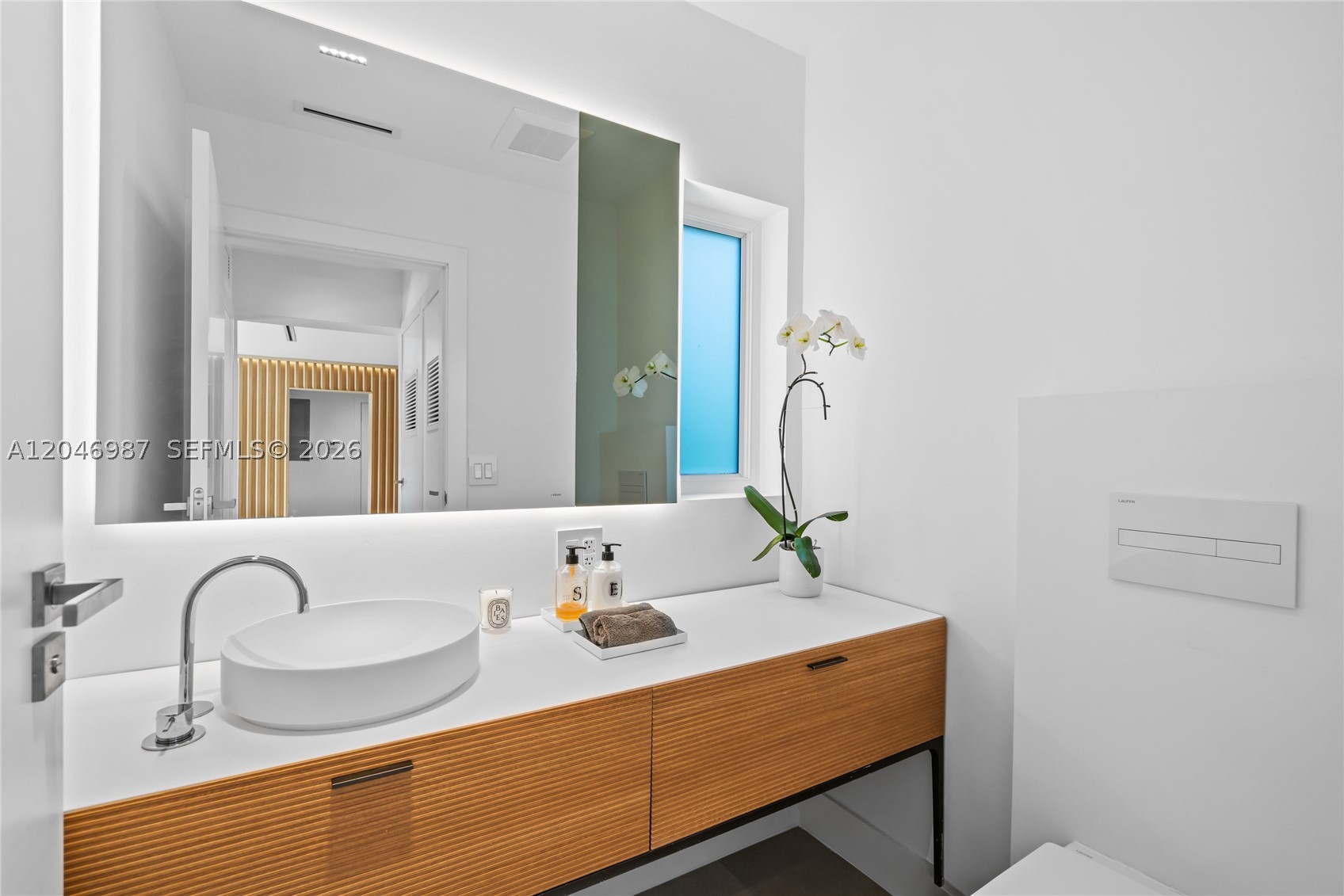 ALTOS DEL MAR NO 4 - Residential
