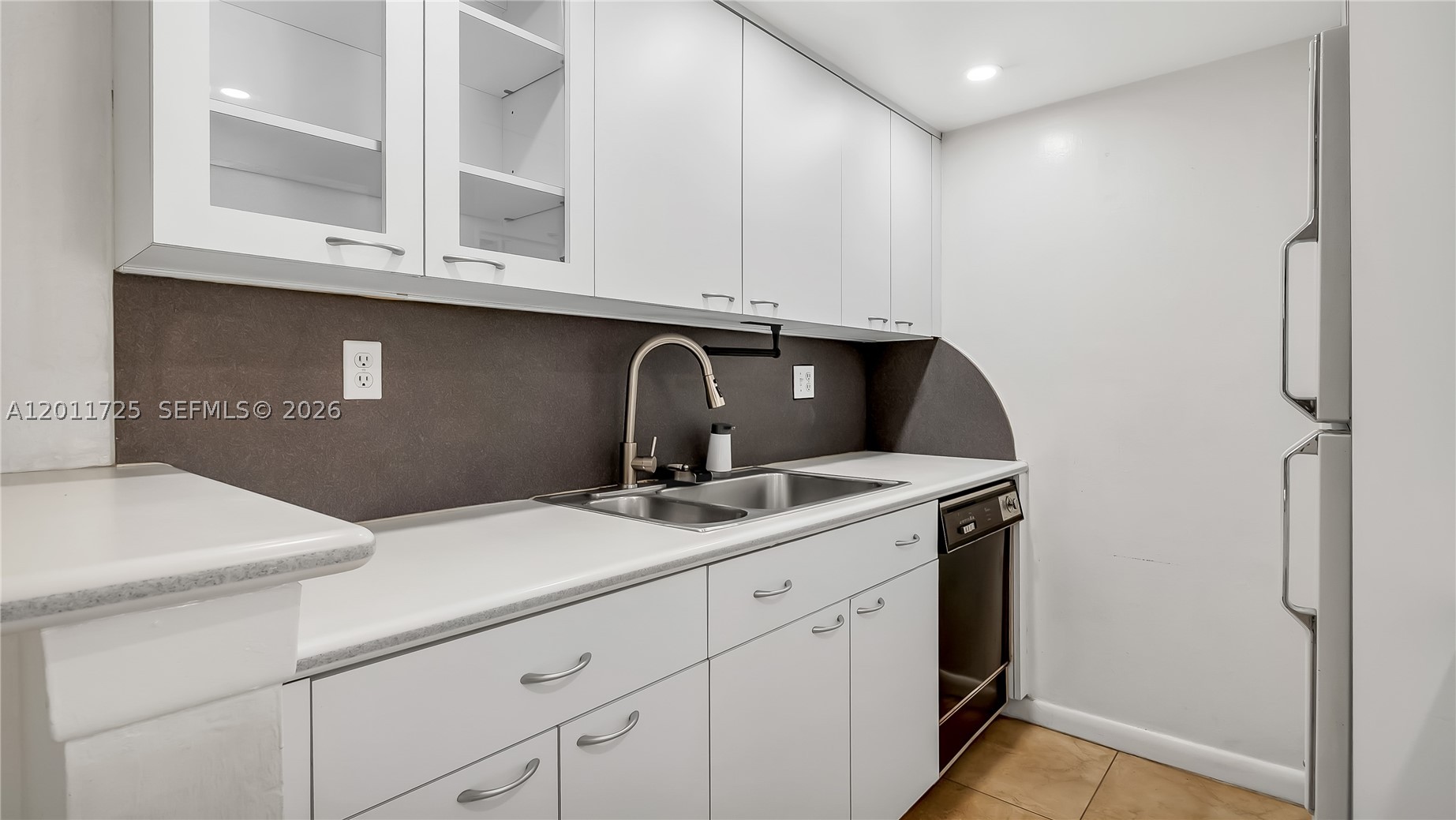 CYPRESS VILLAGE CONDO - Residential