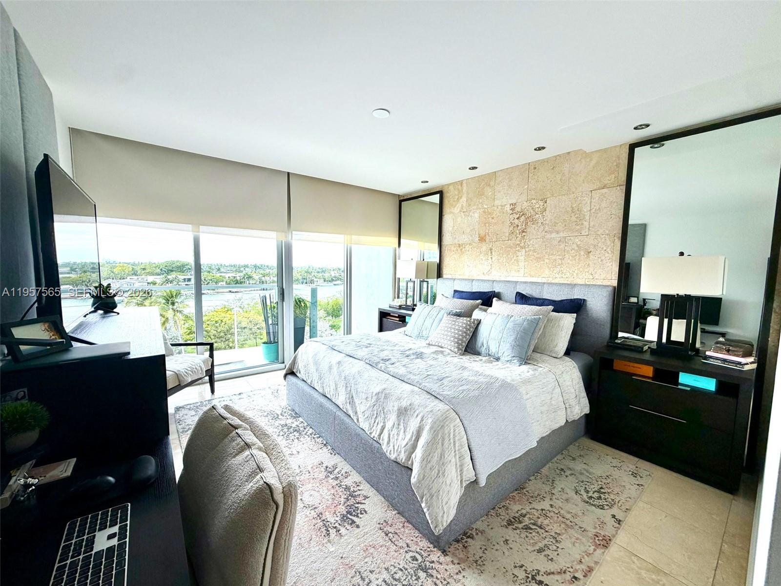 63 NOBE CONDO - Residential