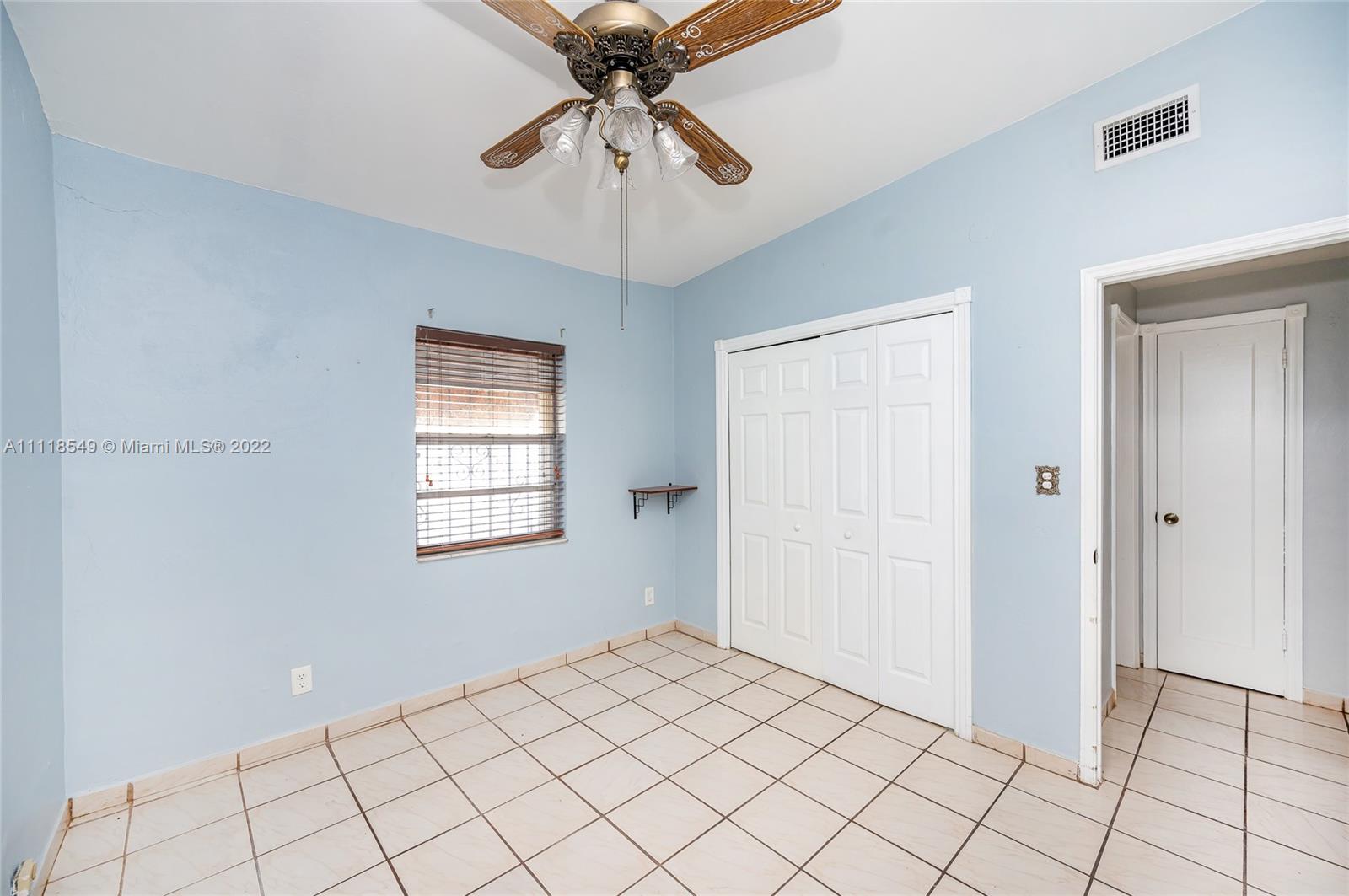 CAROLE ANNE PARK - Residential