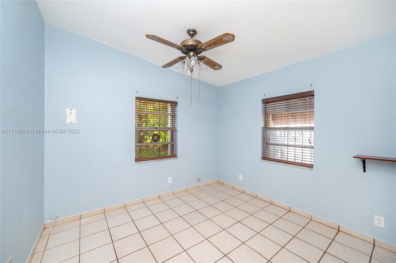 CAROLE ANNE PARK - Residential