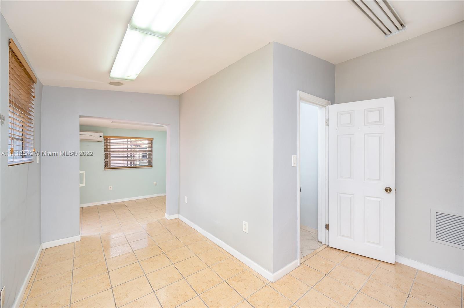 CAROLE ANNE PARK - Residential