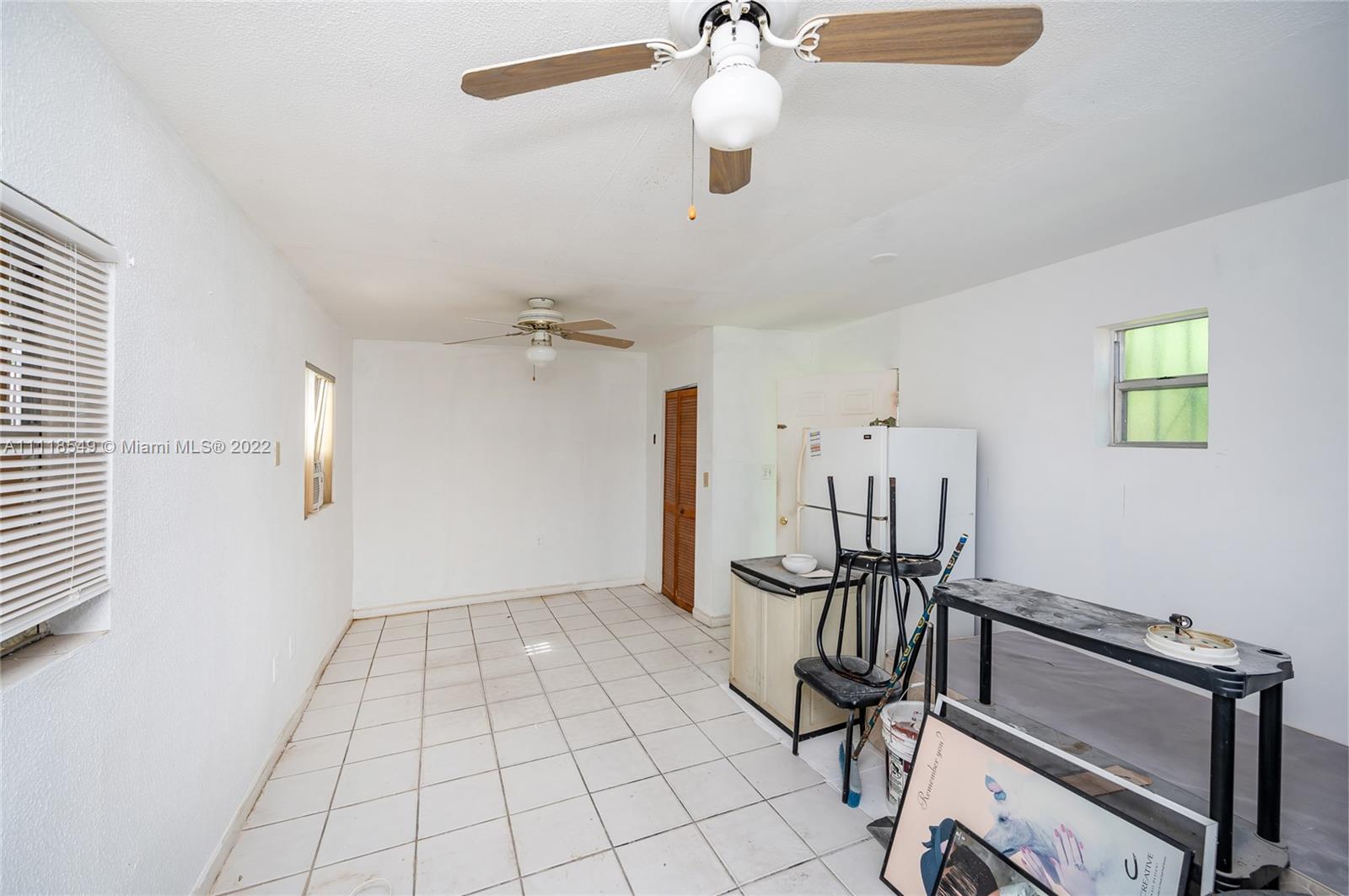 CAROLE ANNE PARK - Residential