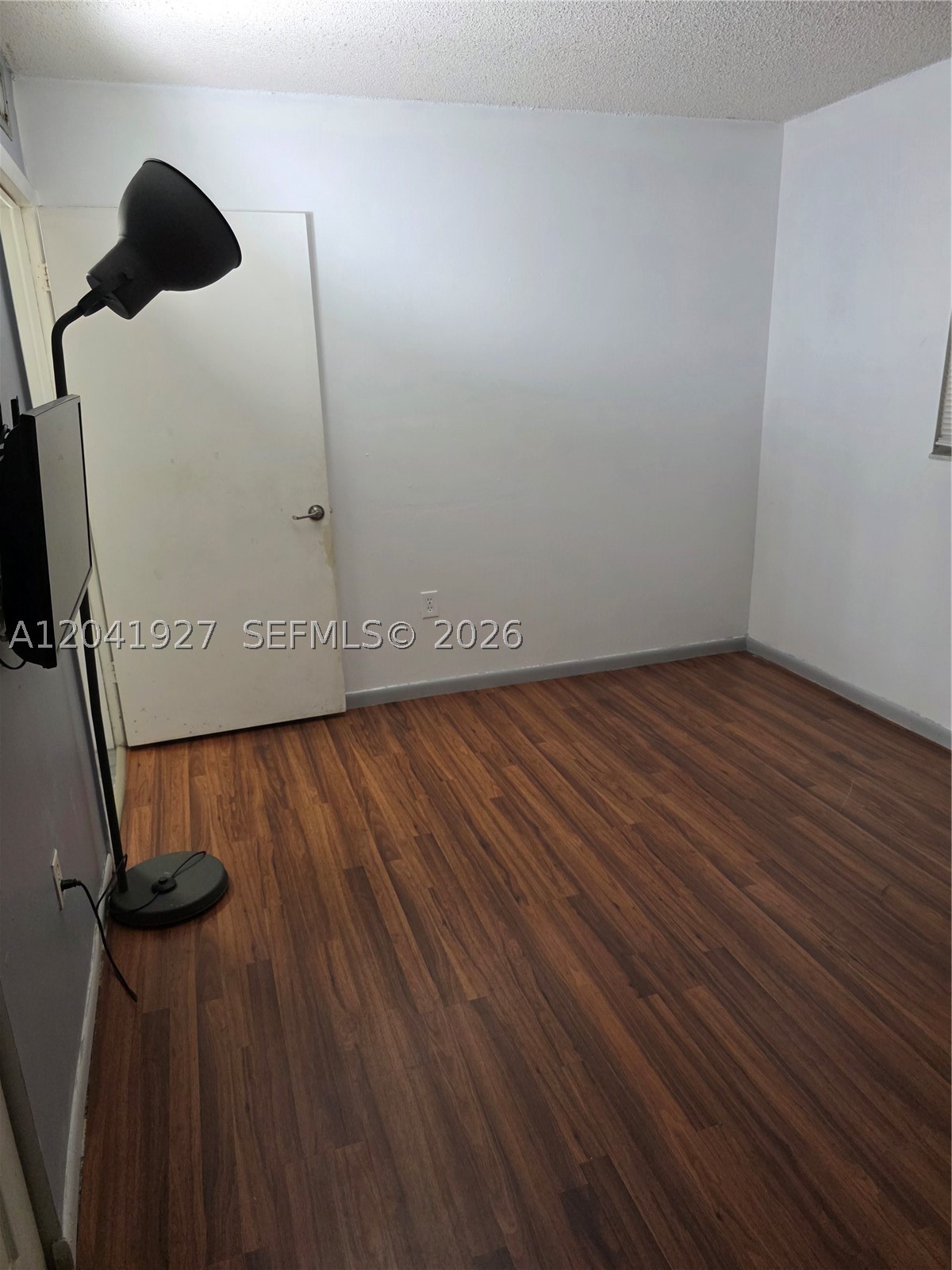 THE HORIZONS CONDO #5 - Residential