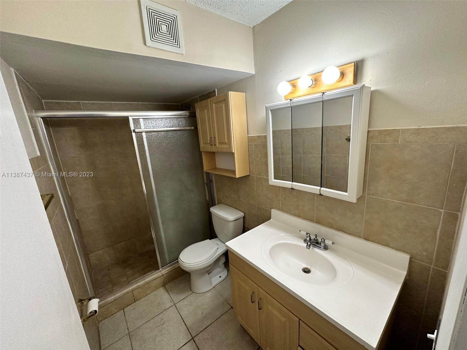 LANCASTER CONDO - Residential Lease