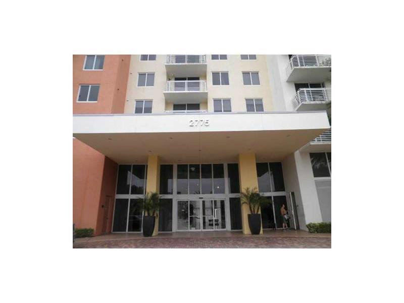 GREAT 1 BEDROOM CORNER UNIT WITH WRAPAROUND BALCONY, MANY WINDOWS, VERY BRIGHT, IN THE HEART OF AVENTURA. WALKING DISTANCE TO AVENTURA MALL, SHOPS AND RESTAURANTS!! EUROPEAN KITCHEN CABINETS, STAINLESS STEEL APPLIANCES, W/D INSIDE UNIT, WALKING IN CLOSET.  AMENITIES INCLUDE COURTYARD, INFINITY POOL WITH CABANAS, JACCUZZI, GYM, TEATHER STYLE SCREENING ROOM, CYBER CAFE, CONCIERGE, VALET PARKING AND MORE, CABLE, WATER.  6 MONTHS RENTAL AVAILABLE TOO.
