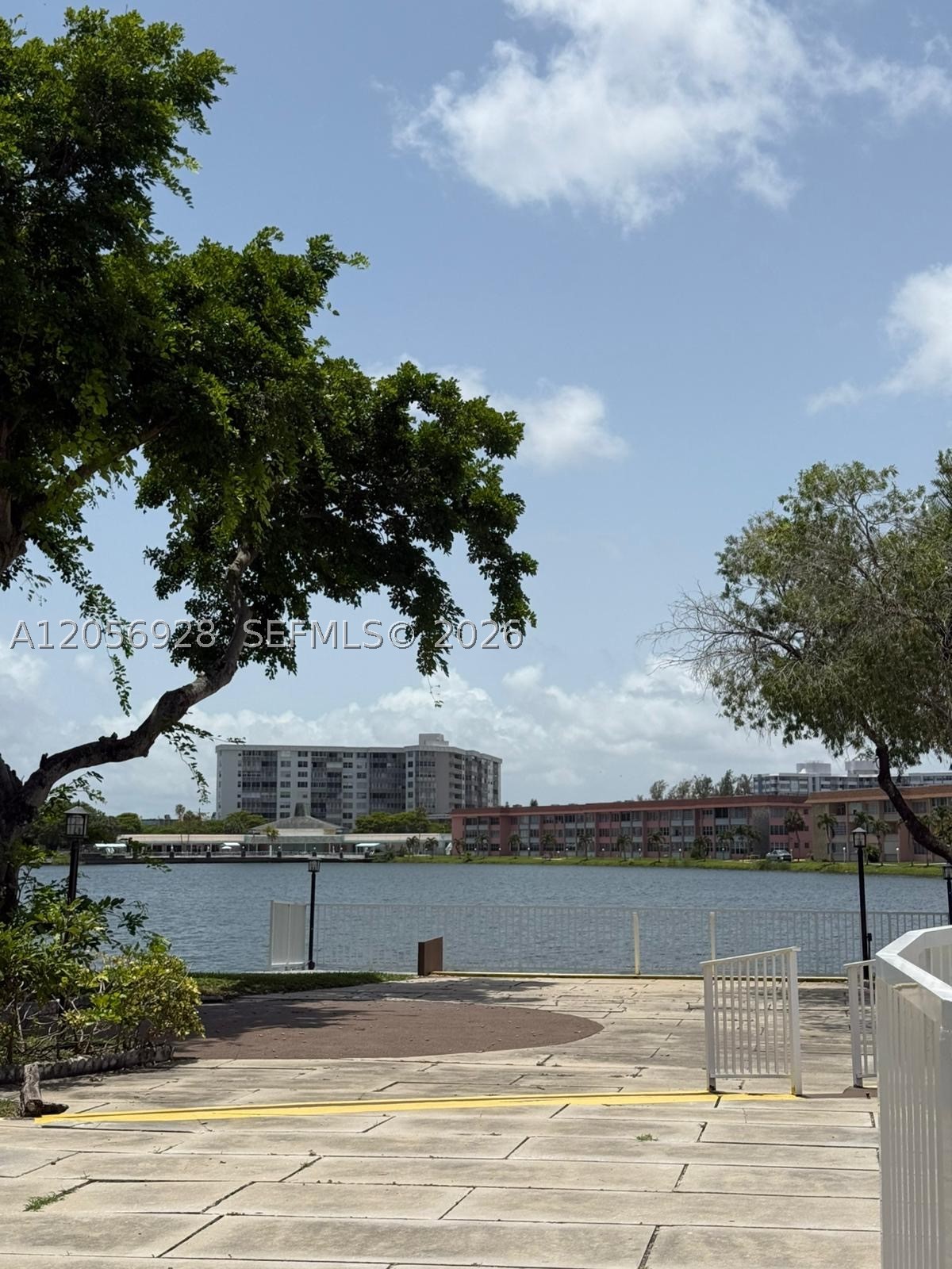 SECOND HORIZONS CONDO - Residential