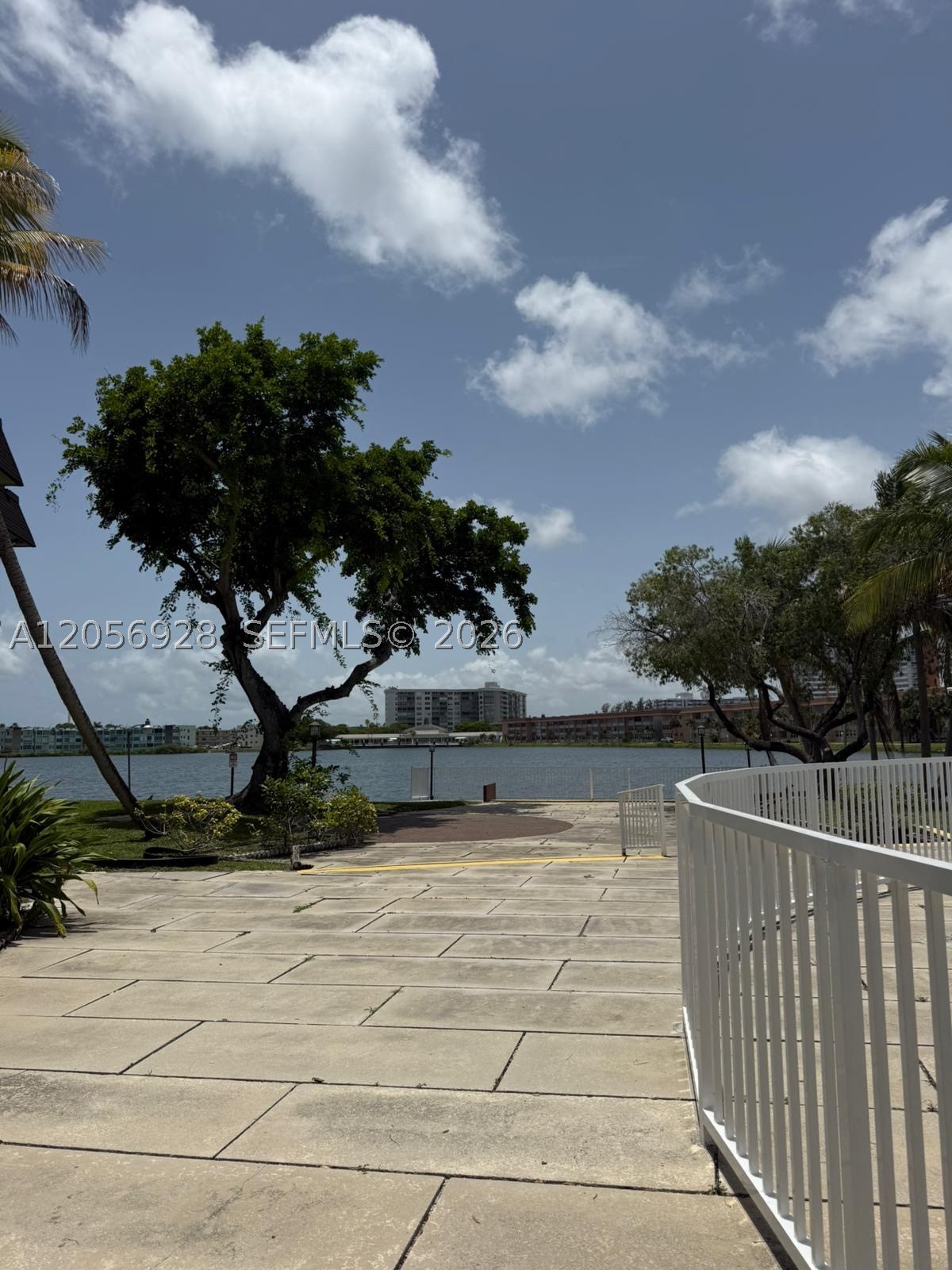 SECOND HORIZONS CONDO - Residential