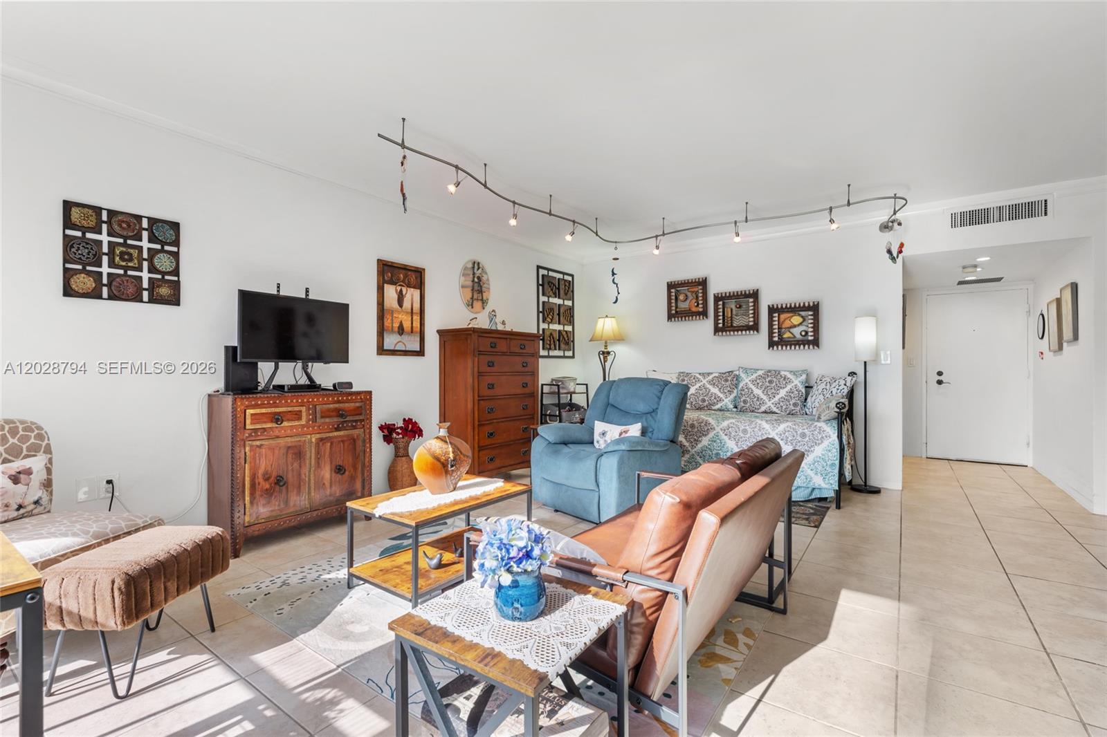 SOUTH BAY CLUB CONDO - Residential