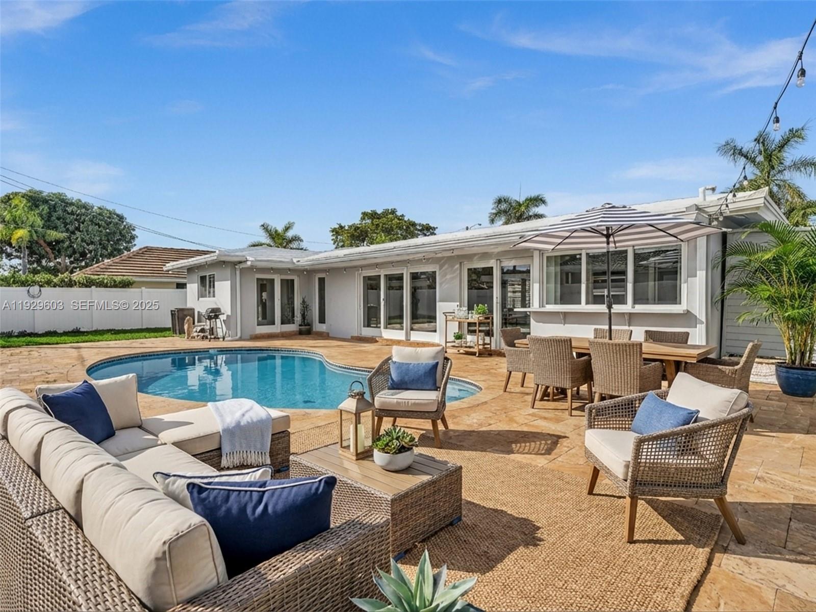 IMPERIAL POINT 2 SEC - Residential