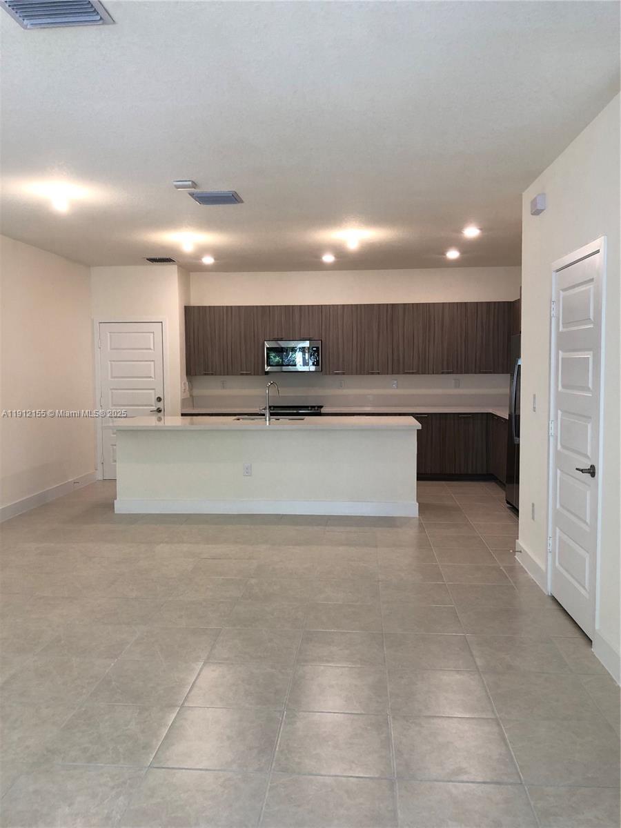Urbana at the Residences - Residential Lease