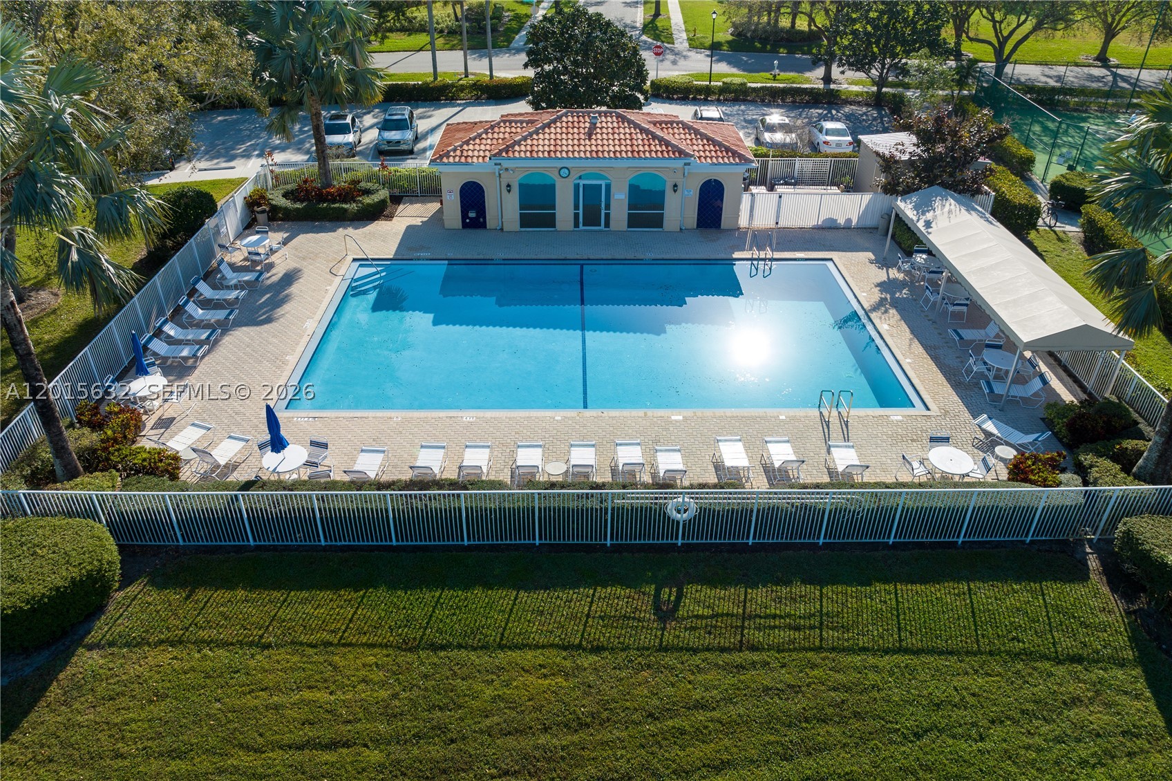 FLORIDA CLUB - Residential