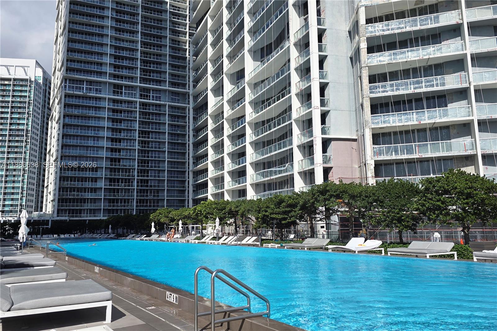 ICON BRICKELL NO TWO - Residential