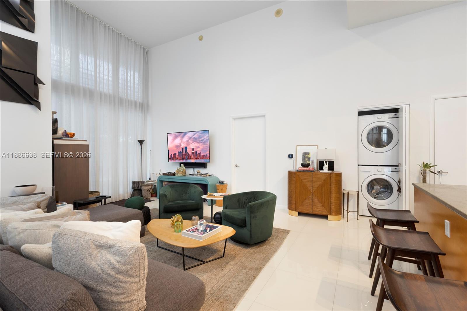 ICON BRICKELL NO TWO - Residential