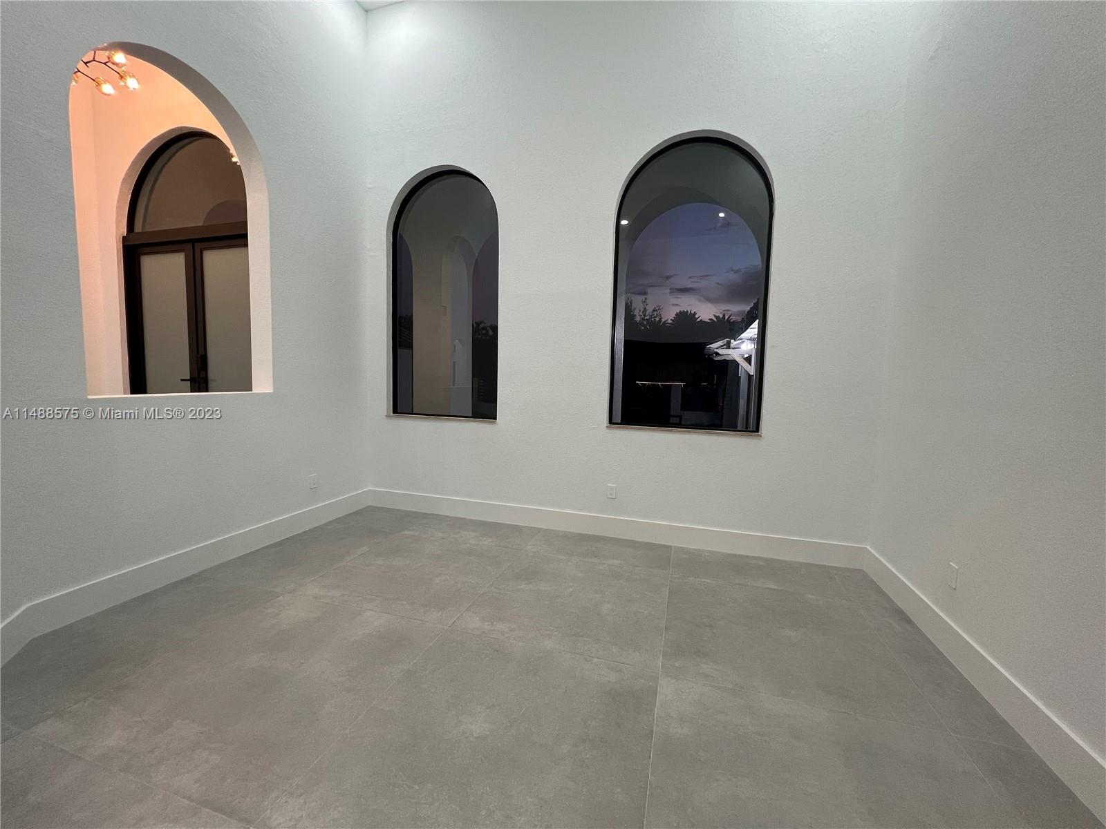 RENAISSANCE RANCHES - Residential