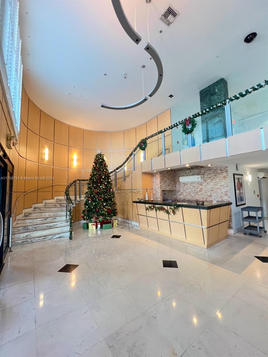 AQUASOL CONDO - Residential Lease