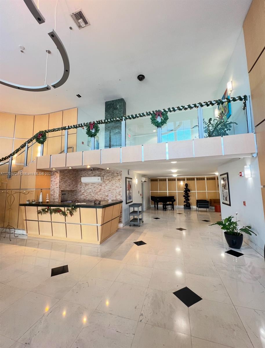 AQUASOL CONDO - Residential Lease