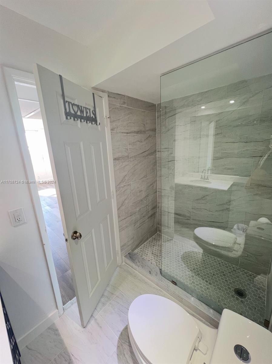 AQUASOL CONDO - Residential Lease