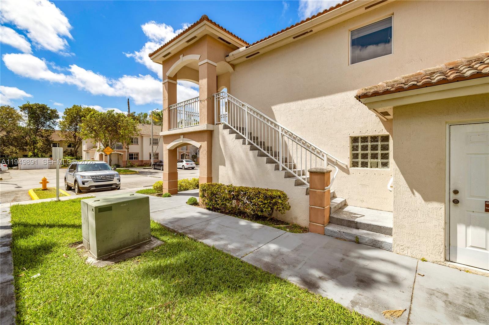 VENETIA GARDENS CONDO - Residential Lease