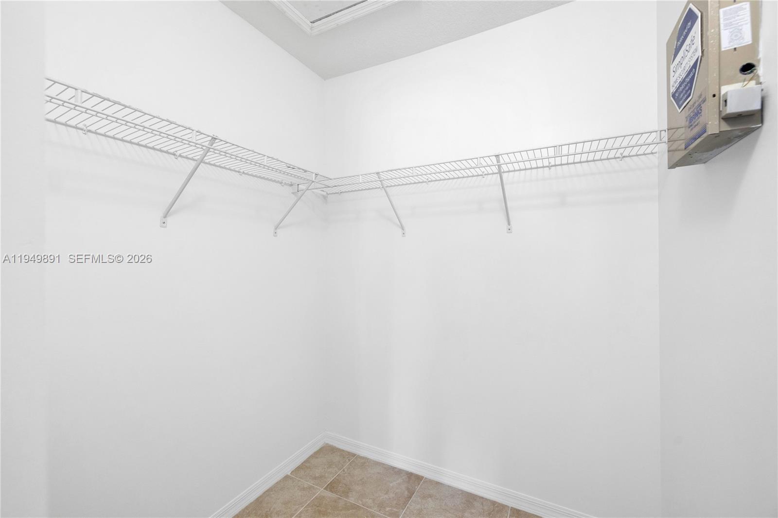 VENETIA GARDENS CONDO - Residential Lease
