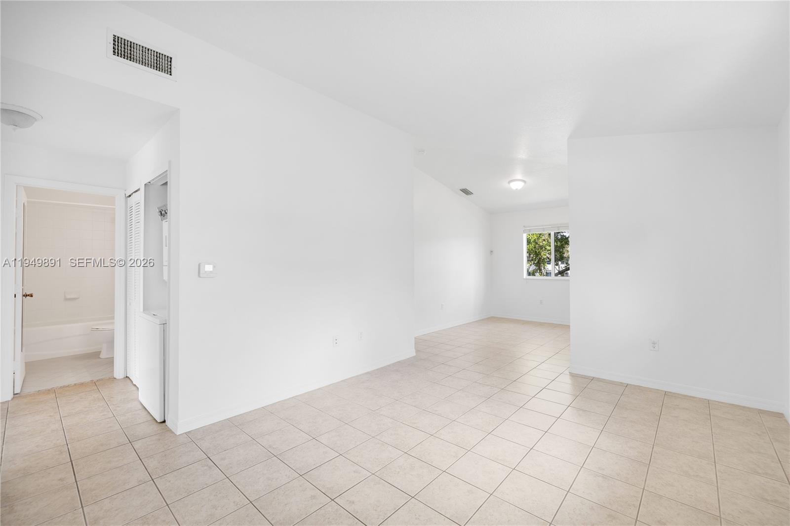 VENETIA GARDENS CONDO - Residential Lease