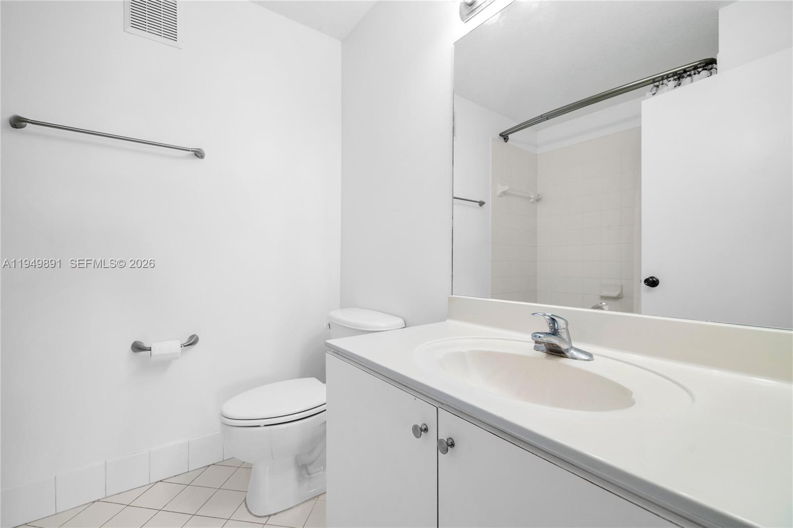 VENETIA GARDENS CONDO - Residential Lease