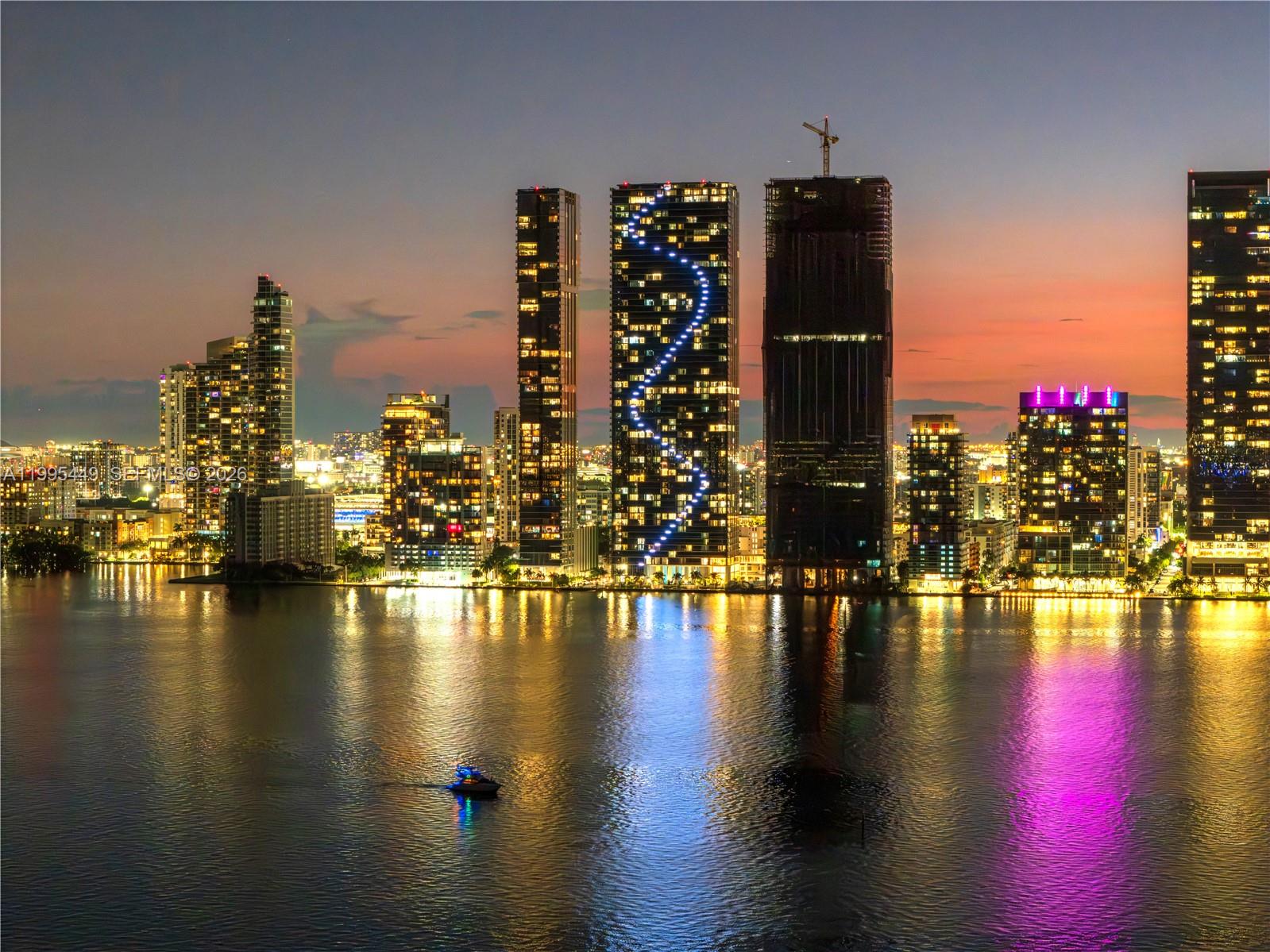 Aria Reserve Miami - Residential