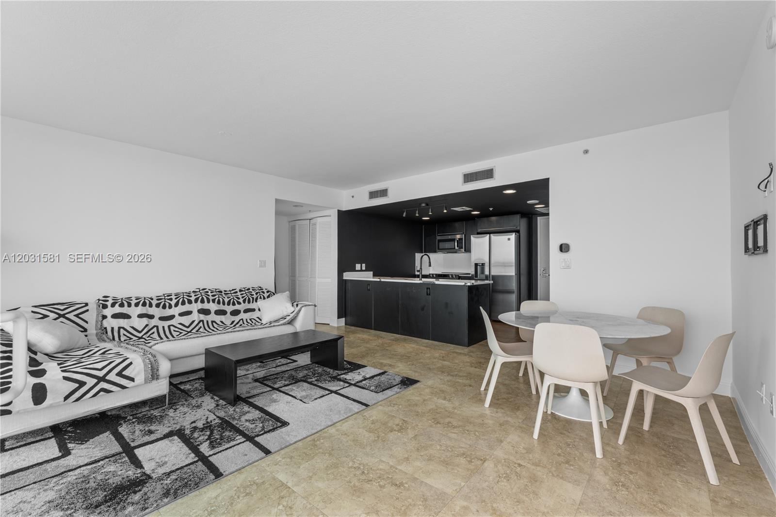 ONYX ON THE BAY CONDO - Residential Lease