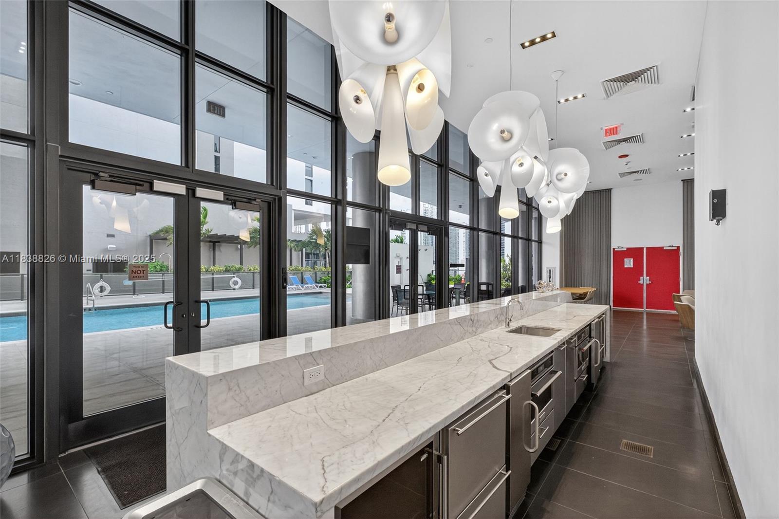 CANVAS CONDO - Residential Lease