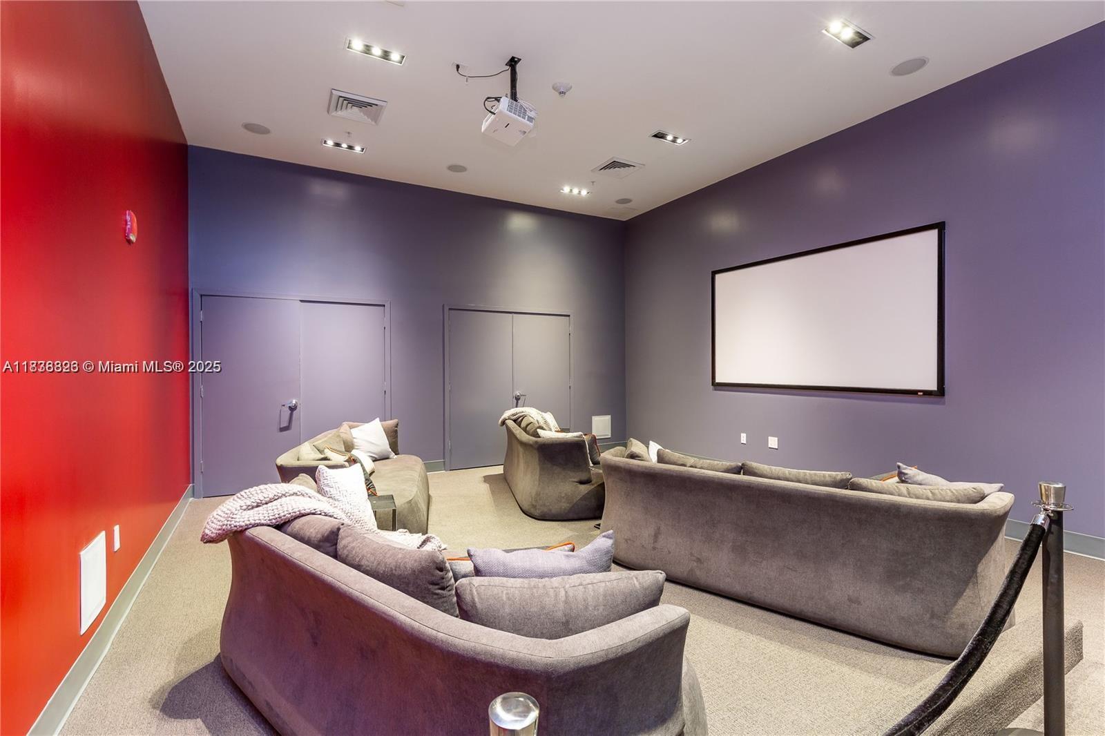 CANVAS CONDO - Residential Lease
