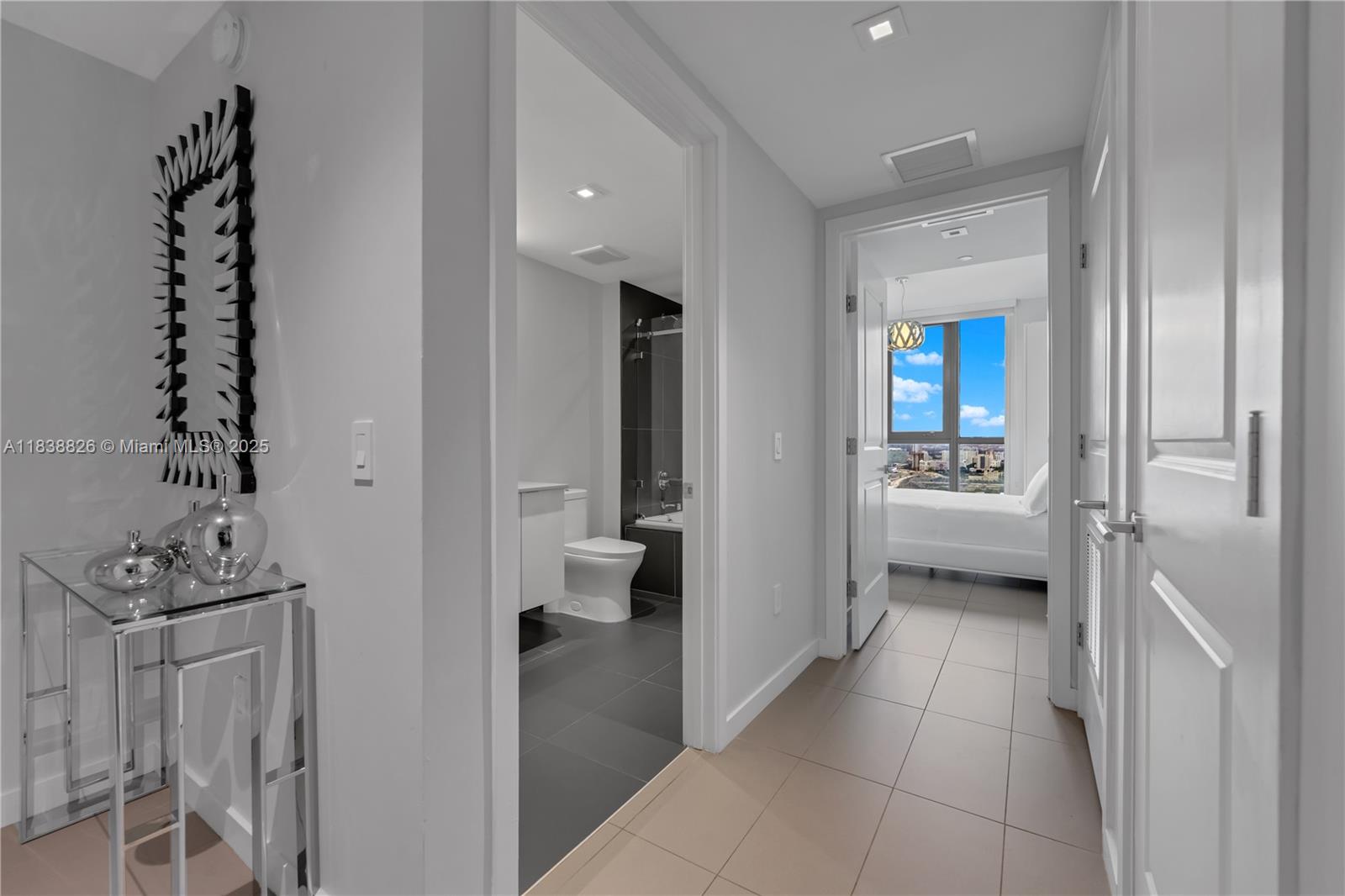 CANVAS CONDO - Residential Lease