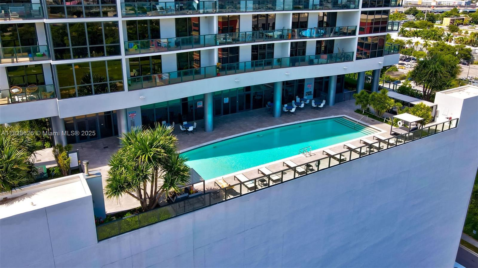CANVAS CONDO - Residential Lease