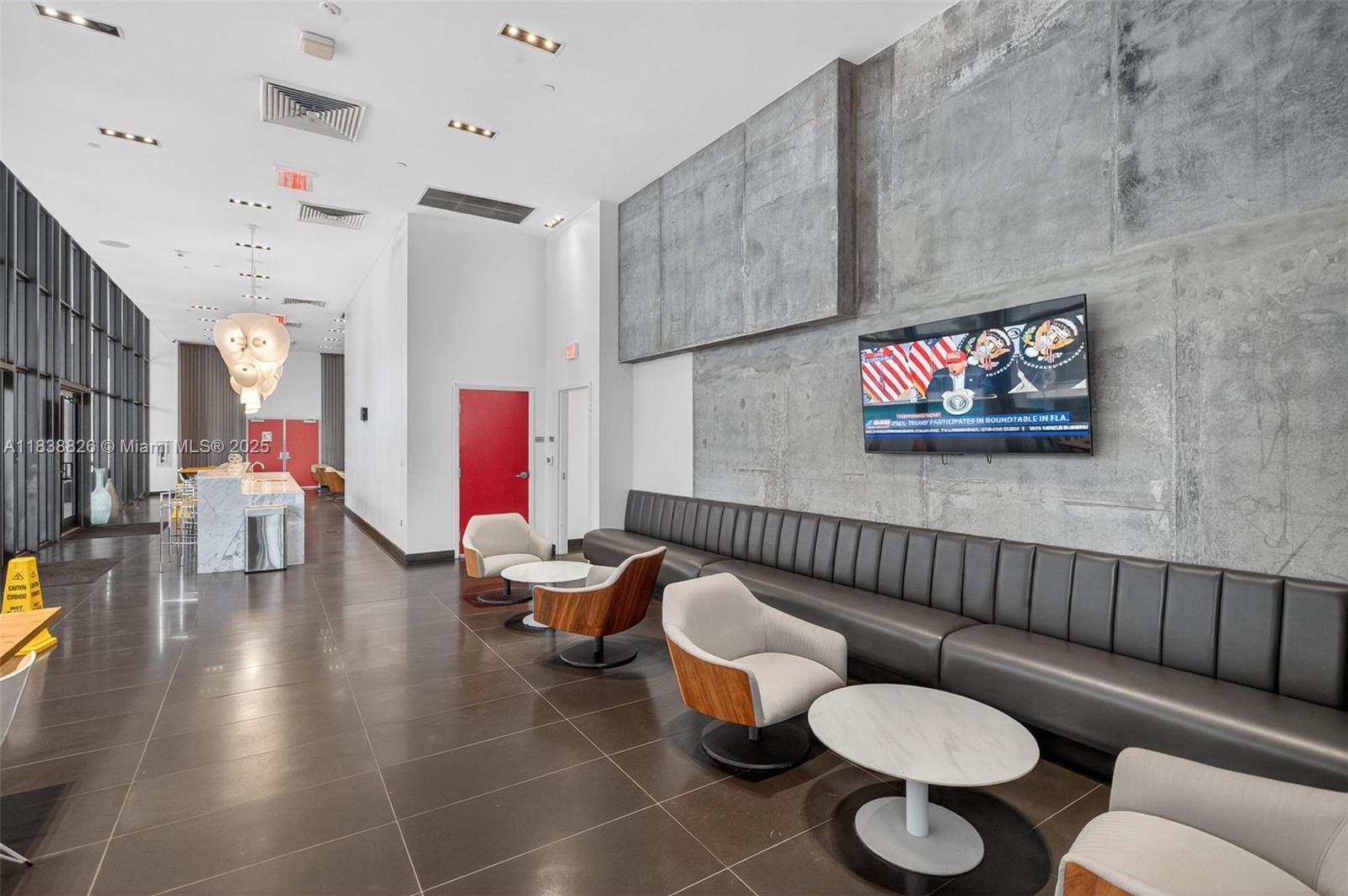CANVAS CONDO - Residential Lease
