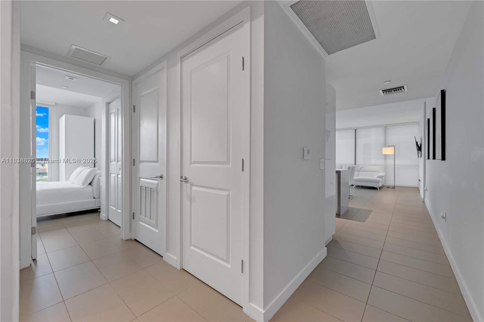 CANVAS CONDO - Residential Lease