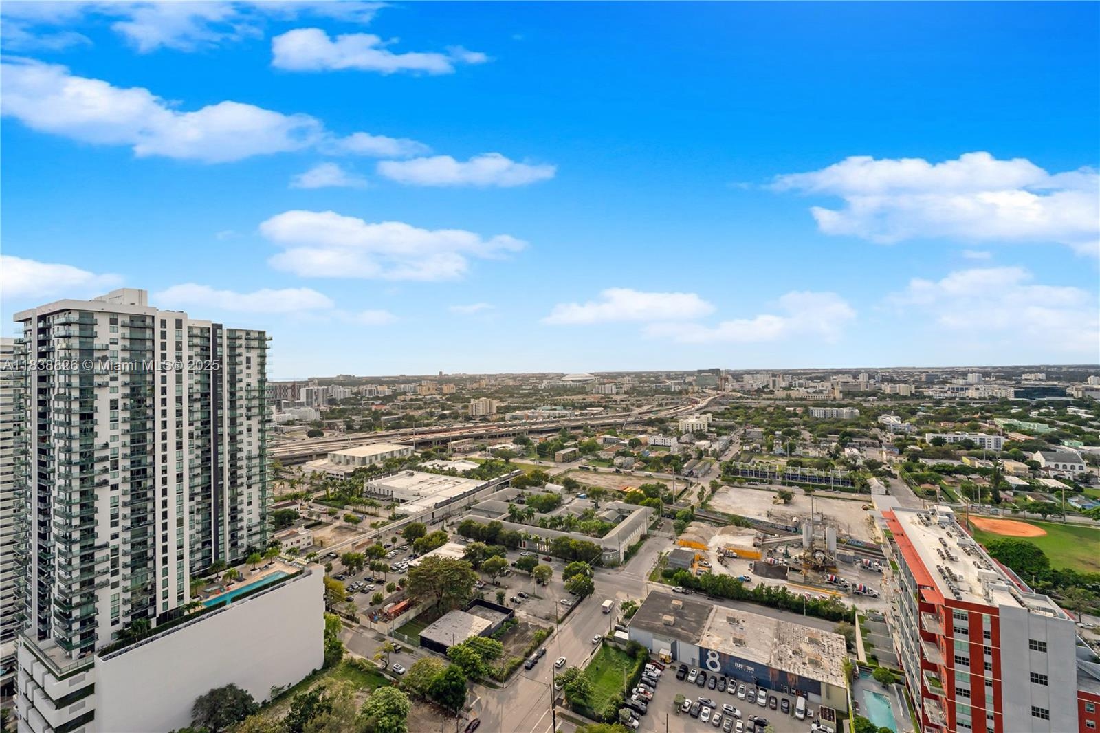CANVAS CONDO - Residential Lease