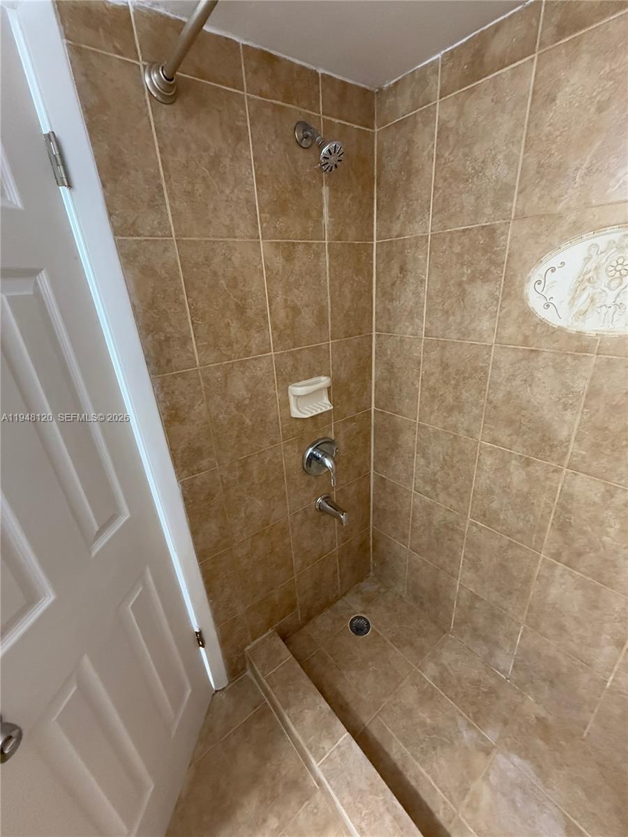REGENCY COVE CONDO - Residential