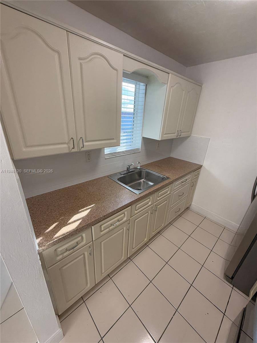REGENCY COVE CONDO - Residential